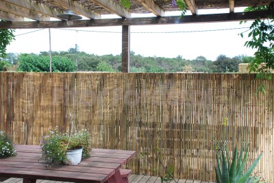 4. rollos de bambu para ocultacion